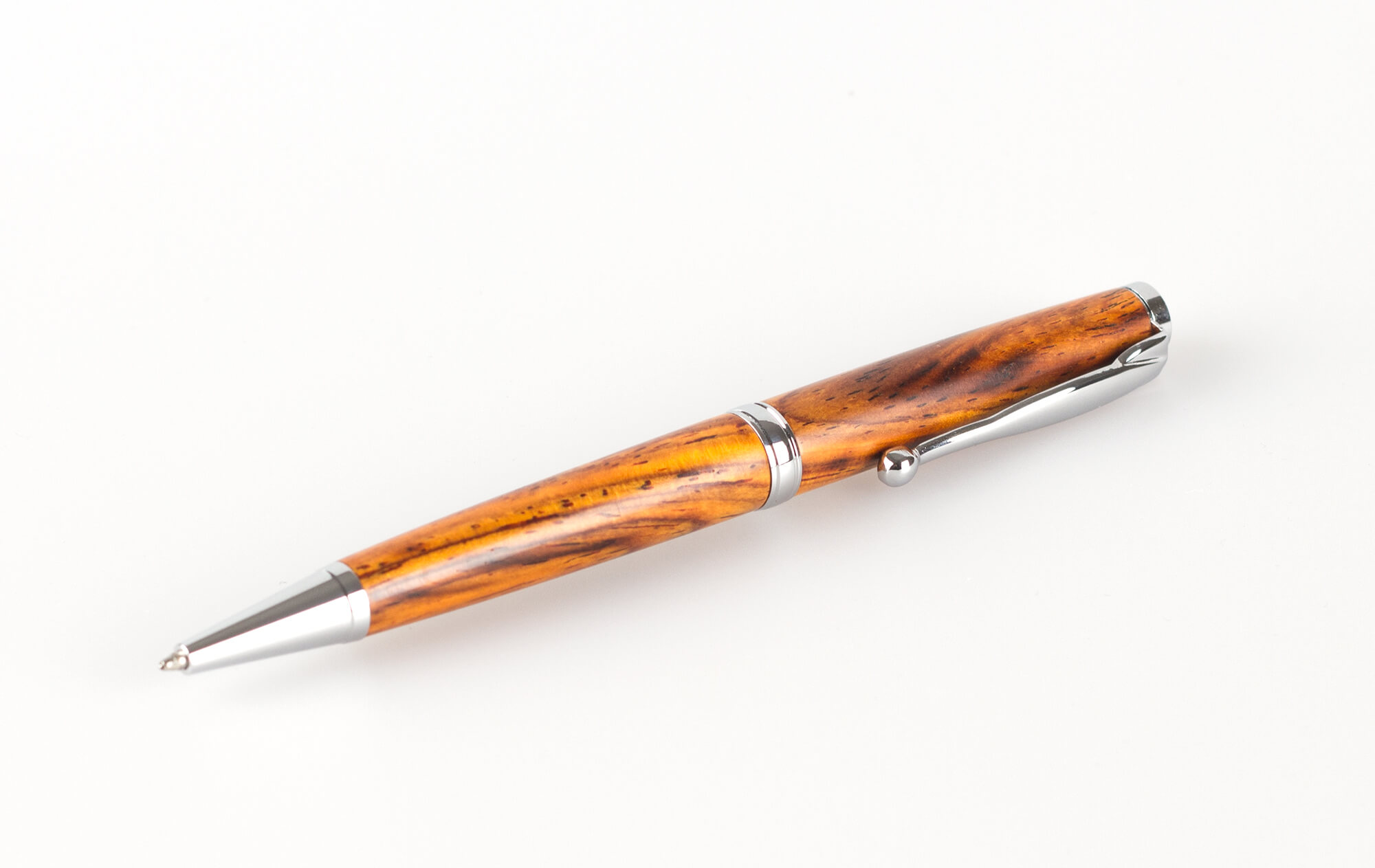 Handgefertigter Kugelschreiber aus Cocobolo Holz