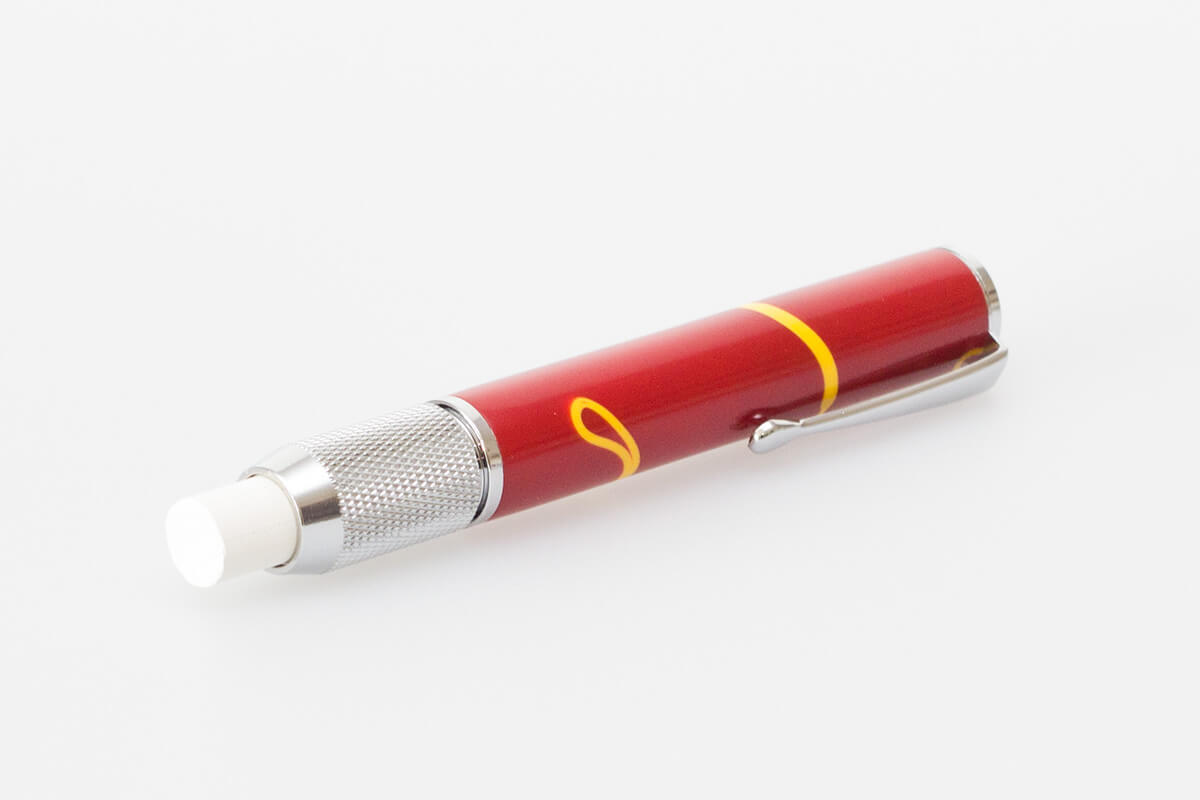 Handgefertigter Kreidehalter aus buntem Acryl